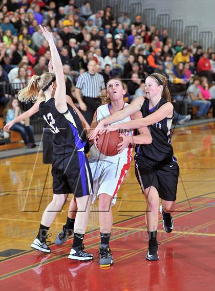 Thumbnail 3 in Ladysmith vs. Neillsville photogallery.