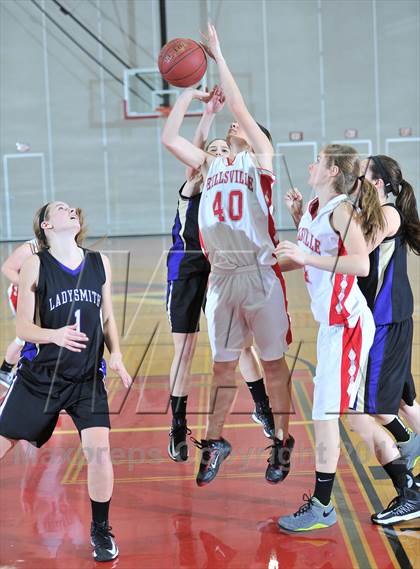 Thumbnail 2 in Ladysmith vs. Neillsville photogallery.