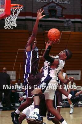 Thumbnail 3 in Diamond Ranch vs Chino Hills (Ayala Dogfight Tournament) photogallery.