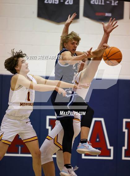 Thumbnail 1 in Valor Christian vs Rocky Mountain (Chaparral High School) photogallery.