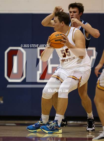 Thumbnail 1 in Valor Christian vs Rocky Mountain (Chaparral High School) photogallery.
