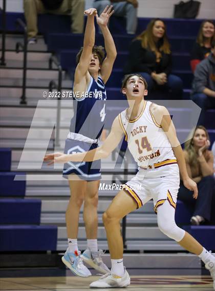 Thumbnail 1 in Valor Christian vs Rocky Mountain (Chaparral High School) photogallery.