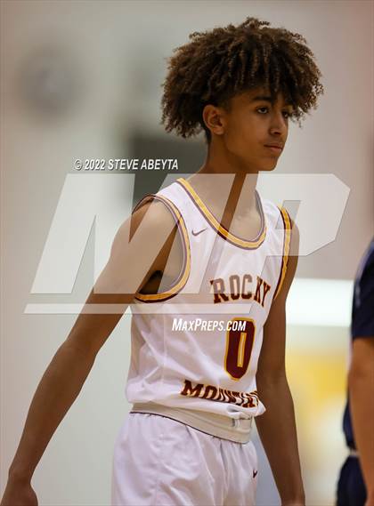 Thumbnail 1 in Valor Christian vs Rocky Mountain (Chaparral High School) photogallery.