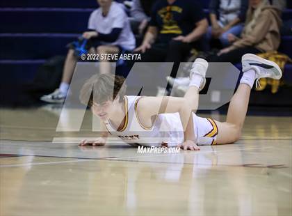 Thumbnail 1 in Valor Christian vs Rocky Mountain (Chaparral High School) photogallery.