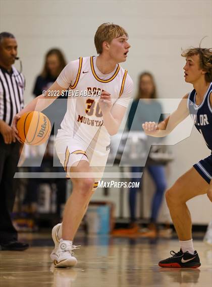 Thumbnail 2 in Valor Christian vs Rocky Mountain (Chaparral High School) photogallery.