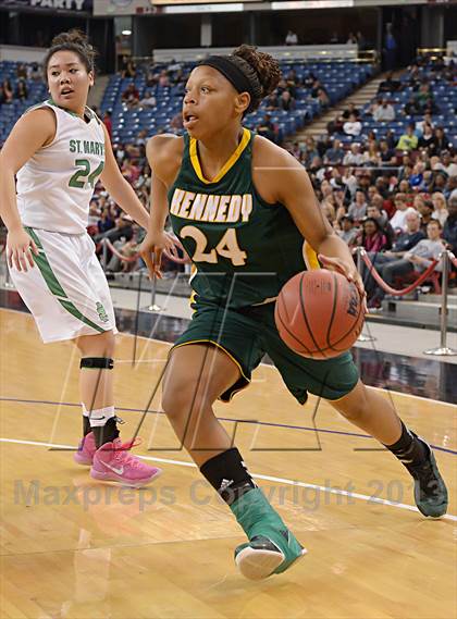 Thumbnail 1 in St. Mary's vs. Kennedy (CIF SJS D1 Final) photogallery.