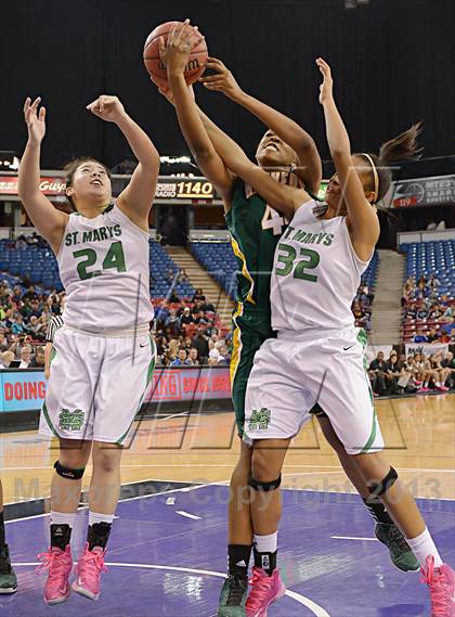 Thumbnail 2 in St. Mary's vs. Kennedy (CIF SJS D1 Final) photogallery.