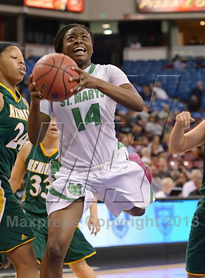 Thumbnail 3 in St. Mary's vs. Kennedy (CIF SJS D1 Final) photogallery.