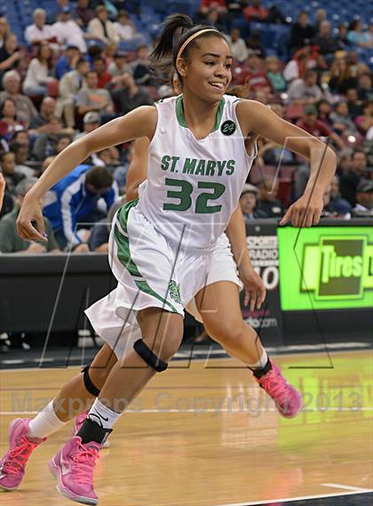 Thumbnail 3 in St. Mary's vs. Kennedy (CIF SJS D1 Final) photogallery.