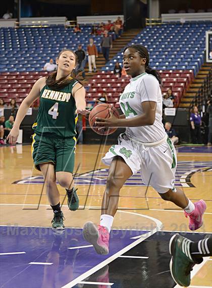 Thumbnail 3 in St. Mary's vs. Kennedy (CIF SJS D1 Final) photogallery.