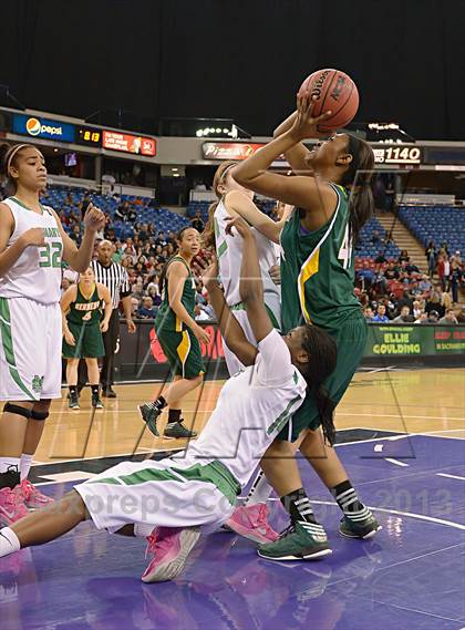 Thumbnail 2 in St. Mary's vs. Kennedy (CIF SJS D1 Final) photogallery.