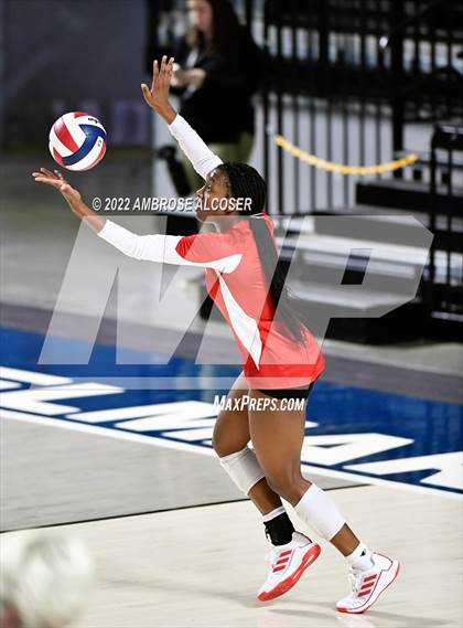 Thumbnail 2 in Jersey Village @ Bellaire (UIL 6A Bi-District Playoff) photogallery.