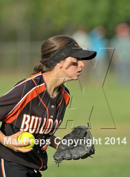 Thumbnail 2 in Pleasant Grove vs. Vacaville (CIF SJS Final - Game 1) photogallery.