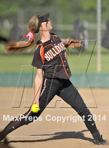 Thumbnail 3 in Pleasant Grove vs. Vacaville (CIF SJS Final - Game 1) photogallery.