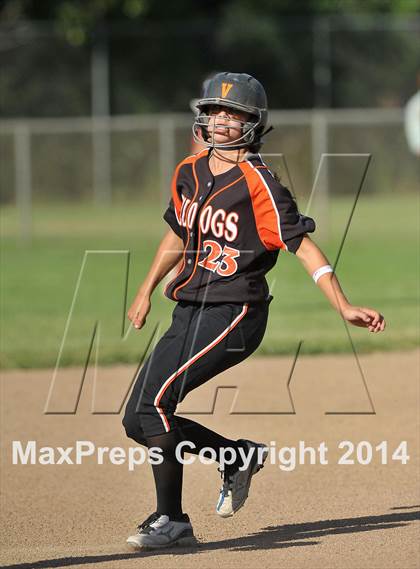 Thumbnail 2 in Pleasant Grove vs. Vacaville (CIF SJS Final - Game 1) photogallery.