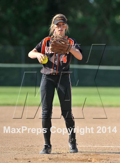Thumbnail 3 in Pleasant Grove vs. Vacaville (CIF SJS Final - Game 1) photogallery.