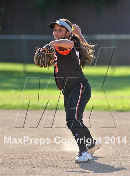 Thumbnail 2 in Pleasant Grove vs. Vacaville (CIF SJS Final - Game 1) photogallery.