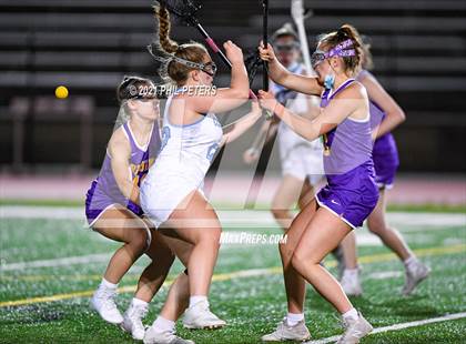 Thumbnail 3 in Lake Braddock @ Centreville photogallery.