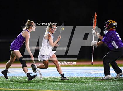Thumbnail 3 in Lake Braddock @ Centreville photogallery.