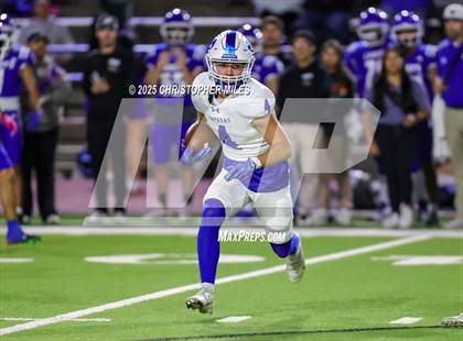 Thumbnail 1 in Lampasas @ Lake View (UIL 4A D1 Football Bi-District) photogallery.