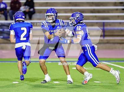 Thumbnail 1 in Lampasas @ Lake View (UIL 4A D1 Football Bi-District) photogallery.