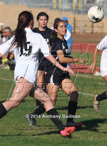 Thumbnail 3 in El Dorado vs. Costa Mesa photogallery.