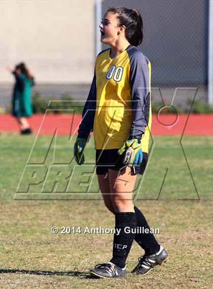 Thumbnail 1 in El Dorado vs. Costa Mesa photogallery.