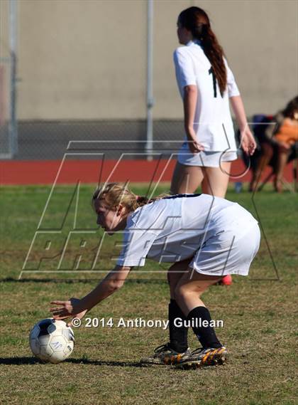 Thumbnail 3 in El Dorado vs. Costa Mesa photogallery.