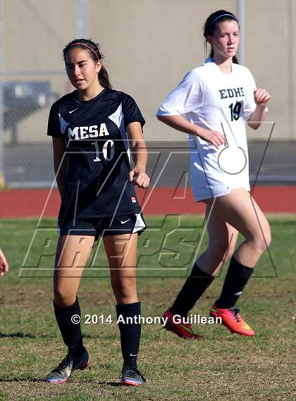 Thumbnail 2 in El Dorado vs. Costa Mesa photogallery.