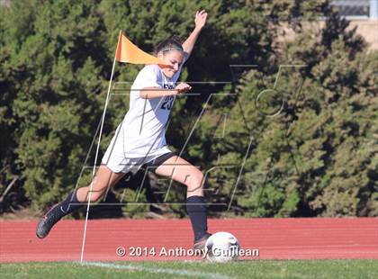 Thumbnail 3 in El Dorado vs. Costa Mesa photogallery.