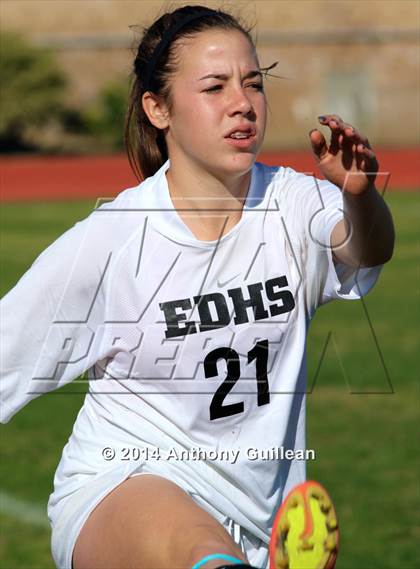 Thumbnail 3 in El Dorado vs. Costa Mesa photogallery.