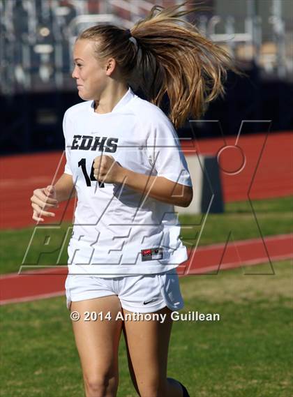Thumbnail 2 in El Dorado vs. Costa Mesa photogallery.