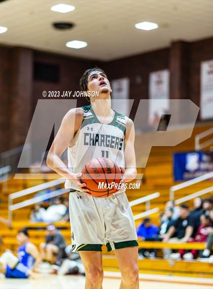 Thumbnail 1 in Northwood vs. Woodburn (Capitol City Classic) photogallery.