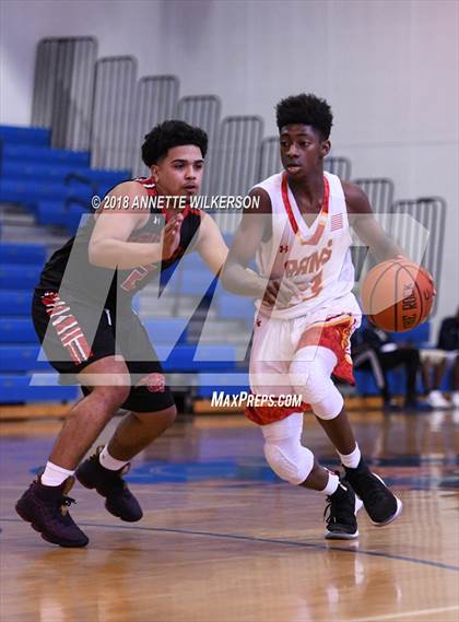 Thumbnail 1 in Orangewood Christian vs. Gateway (Cancer Awareness Classic) photogallery.