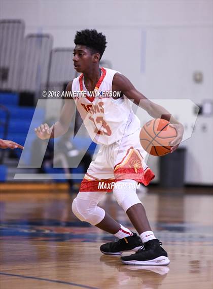 Thumbnail 3 in Orangewood Christian vs. Gateway (Cancer Awareness Classic) photogallery.