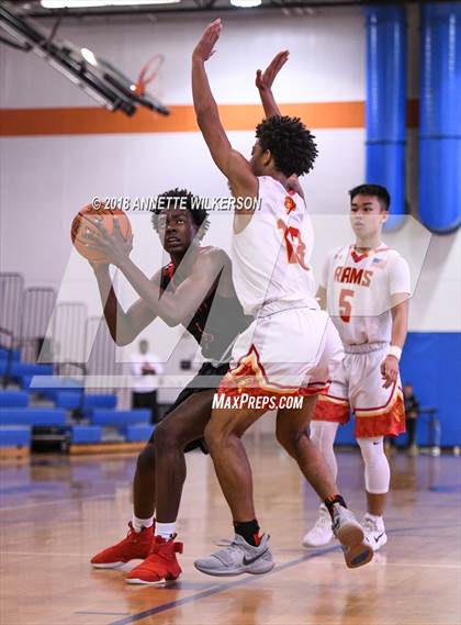 Thumbnail 1 in Orangewood Christian vs. Gateway (Cancer Awareness Classic) photogallery.