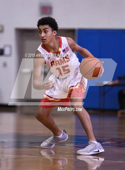 Thumbnail 1 in Orangewood Christian vs. Gateway (Cancer Awareness Classic) photogallery.