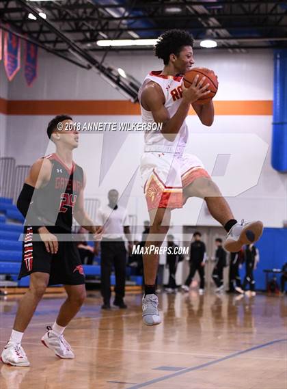 Thumbnail 2 in Orangewood Christian vs. Gateway (Cancer Awareness Classic) photogallery.