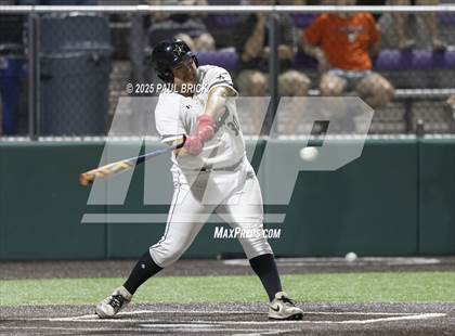 Thumbnail 1 in Lake Travis v Buda Johnson (UIL Baseball 6A D1 Region 4 Final) photogallery.