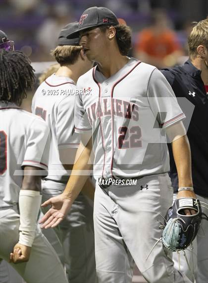 Thumbnail 1 in Lake Travis v Buda Johnson (UIL Baseball 6A D1 Region 4 Final) photogallery.