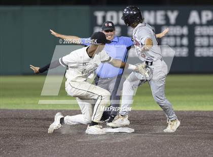 Thumbnail 3 in Lake Travis v Buda Johnson (UIL Baseball 6A D1 Region 4 Final) photogallery.