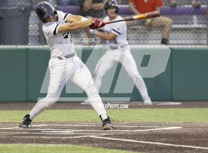 Thumbnail 2 in Lake Travis v Buda Johnson (UIL Baseball 6A D1 Region 4 Final) photogallery.