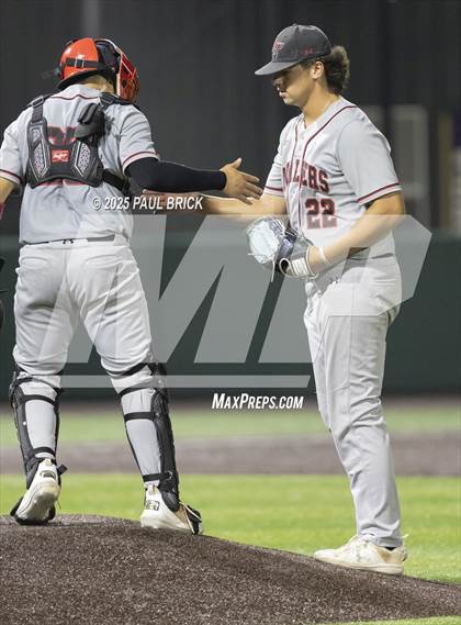 Thumbnail 2 in Lake Travis v Buda Johnson (UIL Baseball 6A D1 Region 4 Final) photogallery.