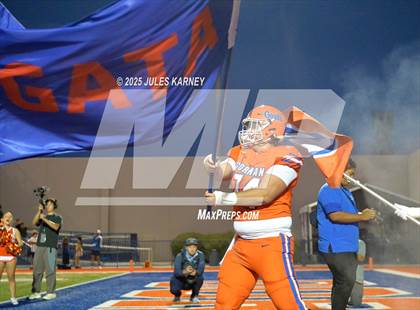Thumbnail 1 in Mater Dei @ Bishop Gorman (MaxPreps Game Of The Week) photogallery.