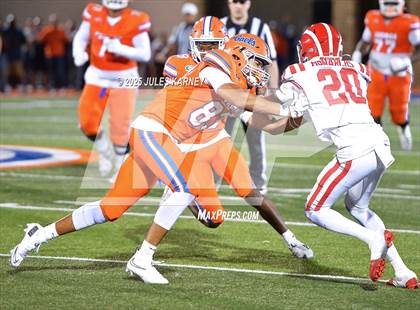 Thumbnail 3 in Mater Dei @ Bishop Gorman (MaxPreps Game Of The Week) photogallery.
