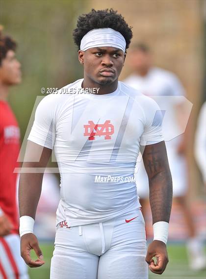 Thumbnail 3 in Mater Dei @ Bishop Gorman (MaxPreps Game Of The Week) photogallery.