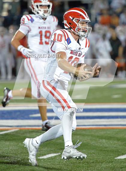 Thumbnail 1 in Mater Dei @ Bishop Gorman (MaxPreps Game Of The Week) photogallery.