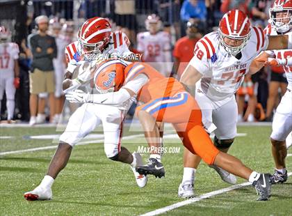 Thumbnail 2 in Mater Dei @ Bishop Gorman (MaxPreps Game Of The Week) photogallery.