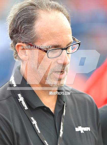 Thumbnail 2 in Mater Dei @ Bishop Gorman (MaxPreps Game Of The Week) photogallery.