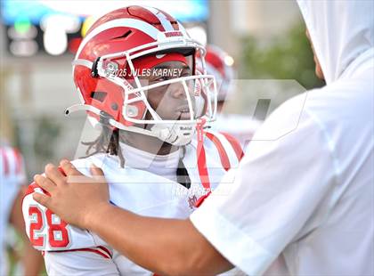 Thumbnail 3 in Mater Dei @ Bishop Gorman (MaxPreps Game Of The Week) photogallery.